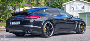 Porsche Panamera Turbo S - 2012