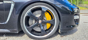 Porsche Panamera Turbo S - 2012