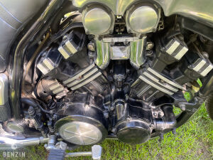 Yamaha 1200 VMax - 1990