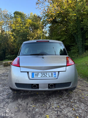 Renault Megane 2 RS Trophy 411/500 - 2005