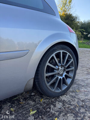 Renault Megane 2 RS Trophy 411/500 - 2005