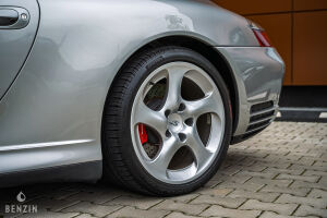 Porsche 911 type 996 4S*9k km - 2002