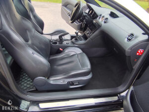 Peugeot RCZ THP 200 - 2010