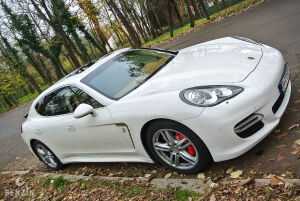 Porsche Panamera Turbo - 2010