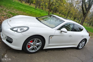 Porsche Panamera Turbo - 2010