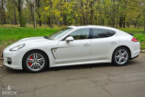Porsche Panamera Turbo - 2010