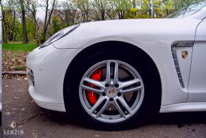 Porsche Panamera Turbo - 2010