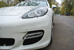 Porsche Panamera Turbo - 2010