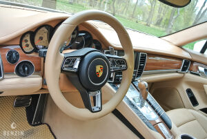 Porsche Panamera Turbo - 2010