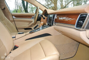 Porsche Panamera Turbo - 2010