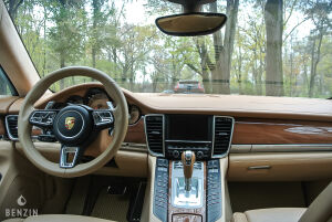 Porsche Panamera Turbo - 2010