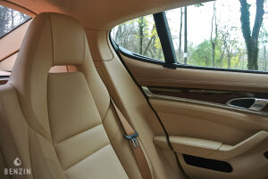 Porsche Panamera Turbo - 2010