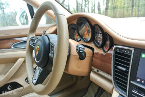 Porsche Panamera Turbo - 2010