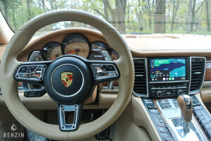 Porsche Panamera Turbo - 2010