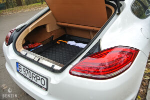 Porsche Panamera Turbo - 2010