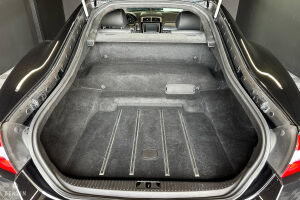 Jaguar XKR Coupe 510 Black Pack - 2009 *Flash