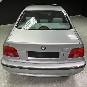 BMW 528i e39 1ère main - 1997