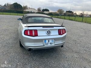 Ford Mustang Cabriolet - 2012