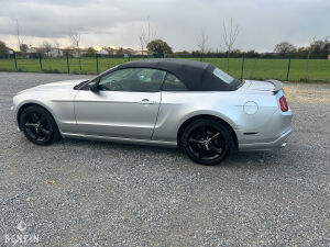 Ford Mustang Cabriolet - 2012