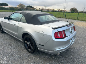 Ford Mustang Cabriolet - 2012