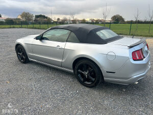 Ford Mustang Cabriolet - 2012
