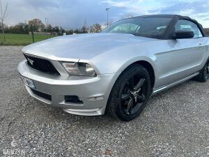 Ford Mustang Cabriolet - 2012