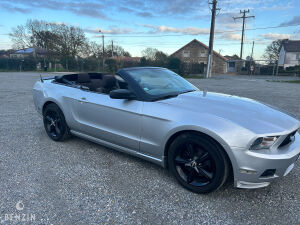 Ford Mustang Cabriolet - 2012