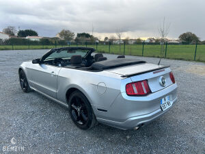 Ford Mustang Cabriolet - 2012