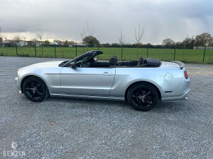 Ford Mustang Cabriolet - 2012
