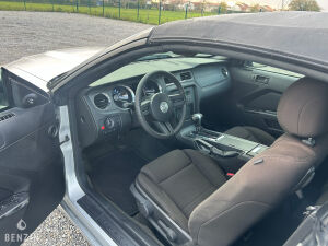 Ford Mustang Cabriolet - 2012