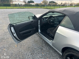 Ford Mustang Cabriolet - 2012