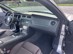 Ford Mustang Cabriolet - 2012