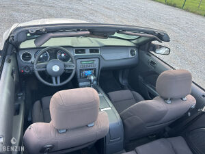 Ford Mustang Cabriolet - 2012