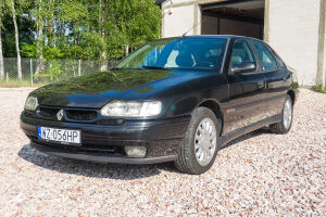 Renault Safrane Baccara 3.0 V6 - 1995