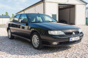 Renault Safrane Baccara 3.0 V6 - 1995