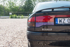 Renault Safrane Baccara 3.0 V6 - 1995