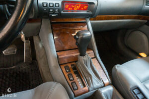 Renault Safrane Baccara 3.0 V6 - 1995