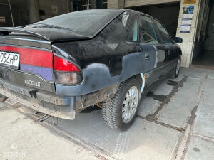 Renault Safrane Baccara 3.0 V6 - 1995