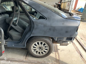 Renault Safrane Baccara 3.0 V6 - 1995