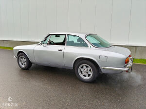 Alfa Romeo Giulia GT 2000 Veloce - 1973