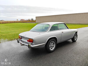 Alfa Romeo Giulia GT 2000 Veloce - 1973