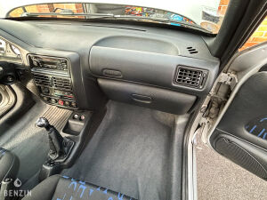 Peugeot 106 S16 - 2000