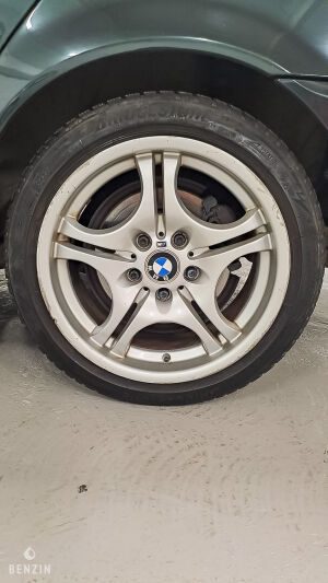 BMW 325xi e46 - 2002