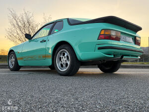 Porsche 944 Ex PDLV - 1985