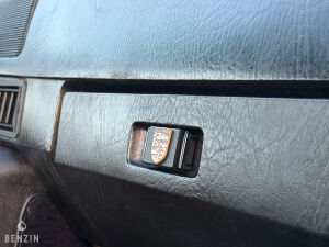 Porsche 944 Ex PDLV - 1985