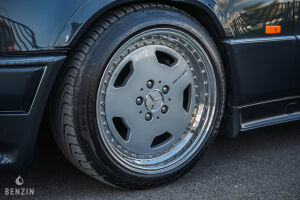 Mercedes-Benz 320CE AMG A124 - 1992