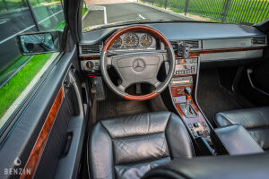 Mercedes-Benz 320CE AMG A124 - 1992