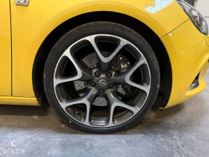 Opel Astra OPC - 2013