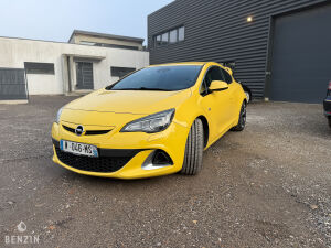 Opel Astra OPC - 2013