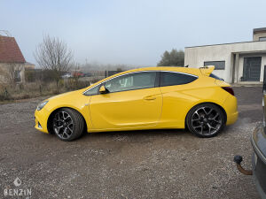 Opel Astra OPC - 2013
